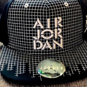 Jordan jump man snap back hat